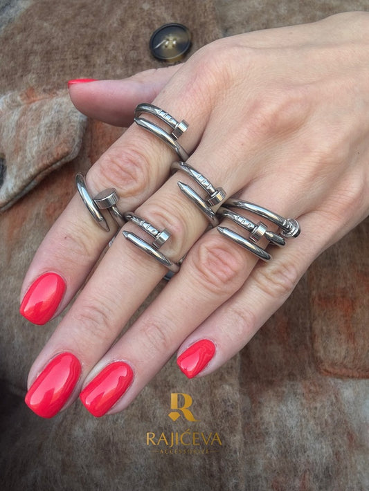 Ekser prsten u boji srebra od hirurškog nerđajućeg čelika – Rajićeva Nakit
