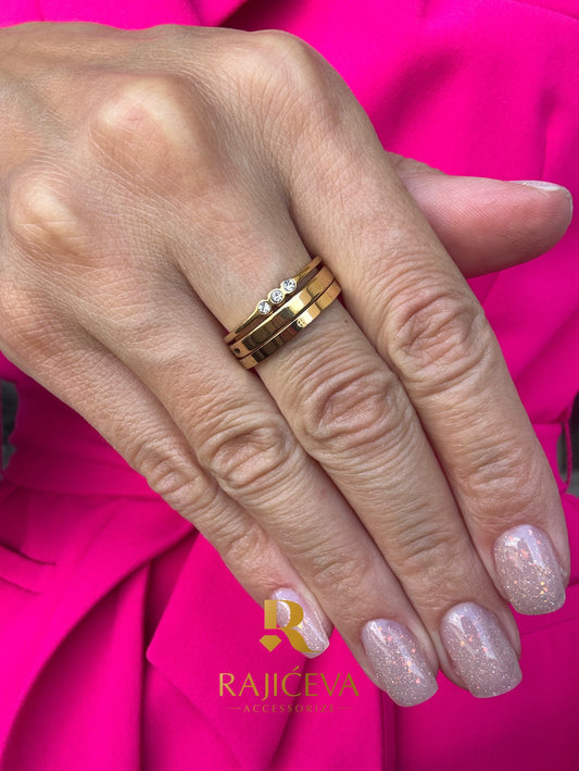 Love prsten u boji zlata od hirurškog nerđajućeg čelika – Rajićeva Nakit
