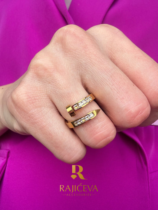 Novi Ekser prsten u boji zlata