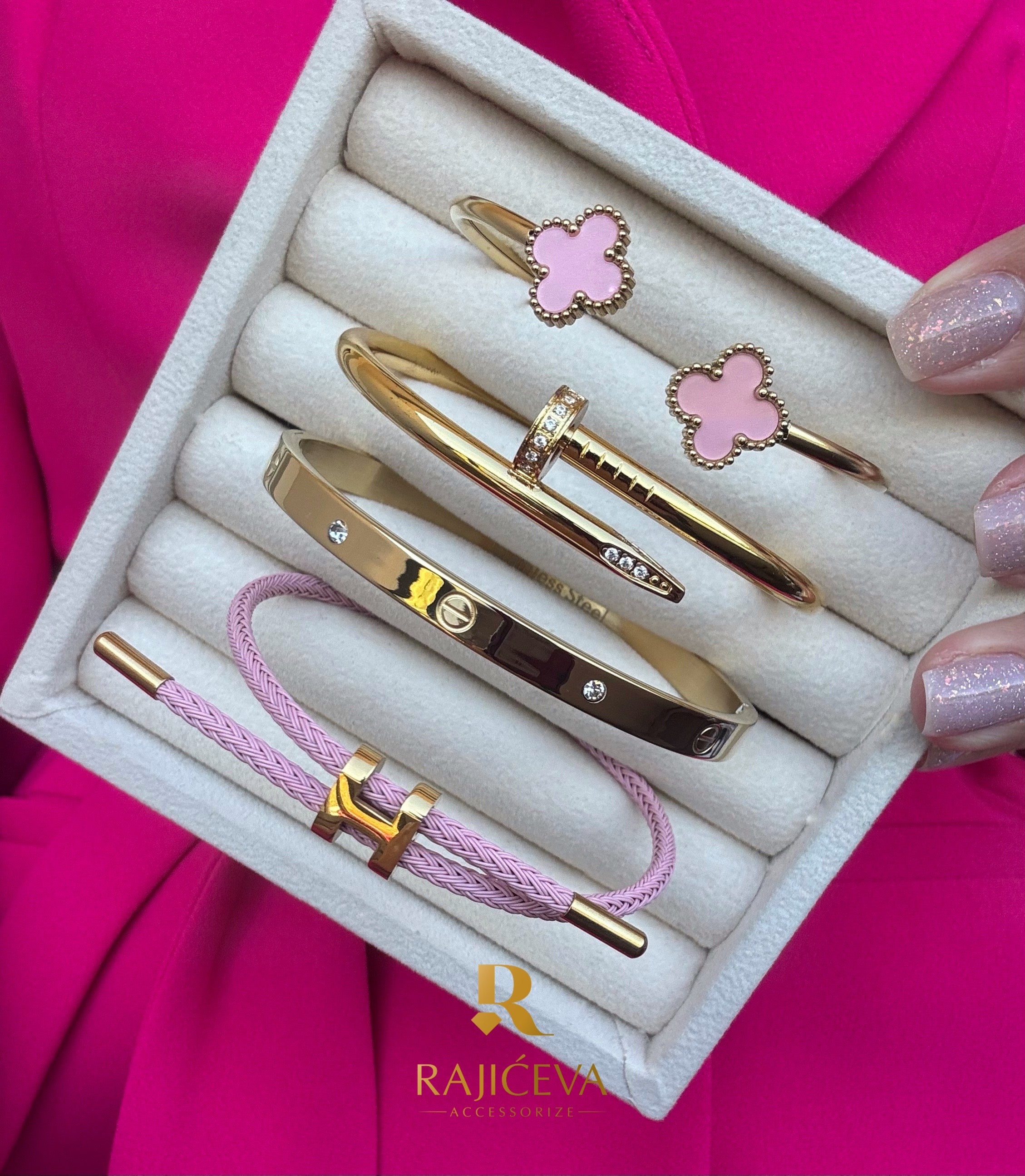 set narukvica sa roze detelinom od hirurskog celika