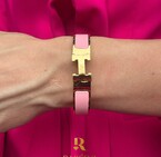 Hera svetlo roze